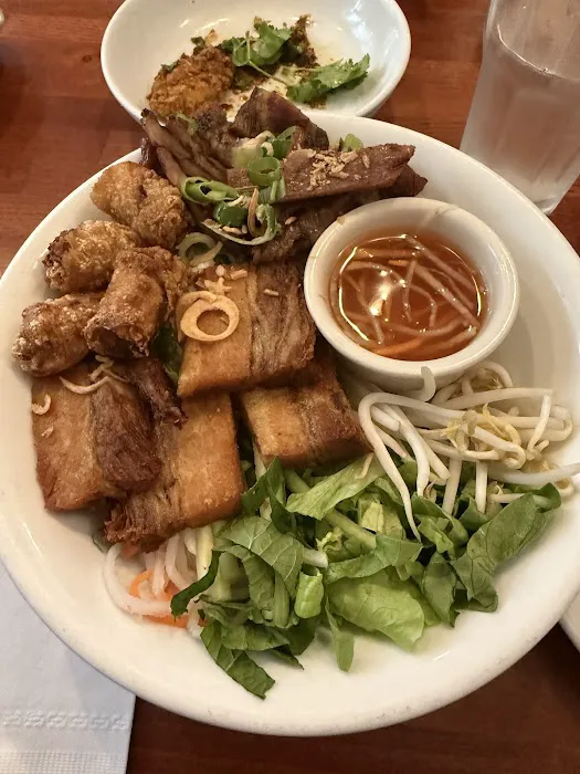 Saigon Kitchen Picture 5