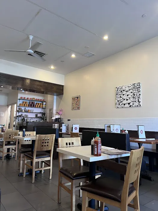 Pho Metro Picture 3