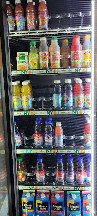 SoundView Deli Grill & Grocery Picture 5