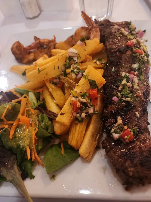 Willie's Steak House Picture 10