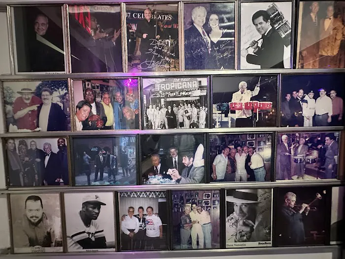 Willie's Steak House Picture 1