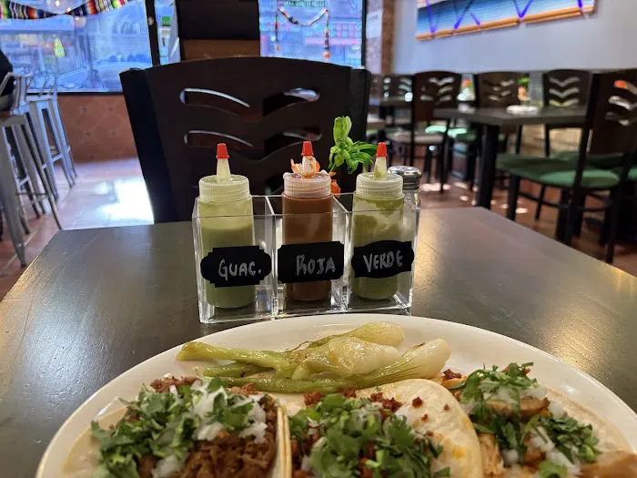 Pique 86 tacos Mexican restaurant Picture 1