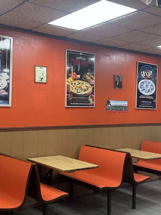 Rocco's Pizzeria Picture 5