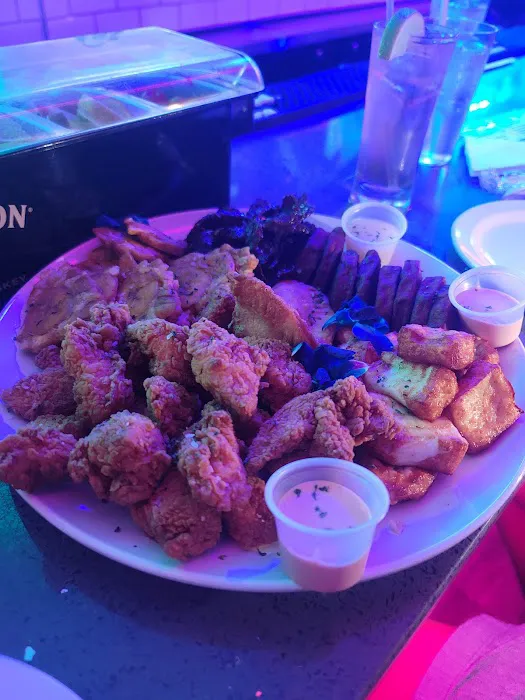 Isla Cafe Picture 6
