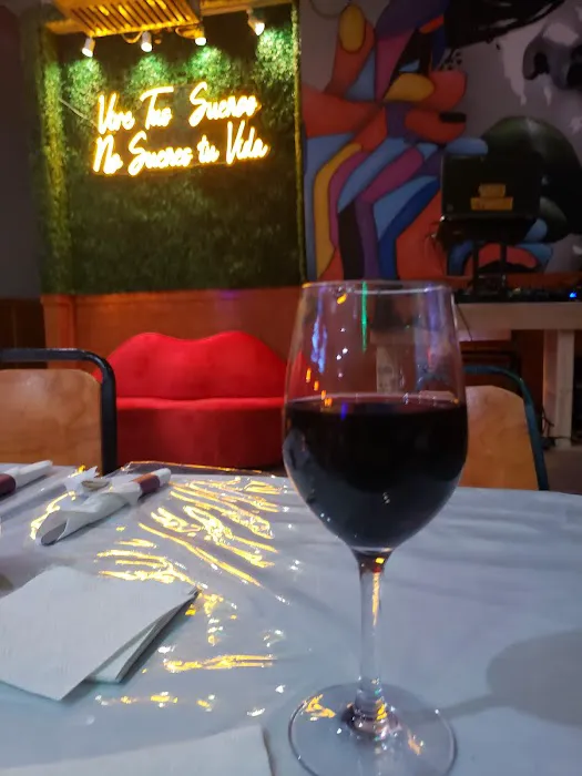 C lounge & Grill Picture 8