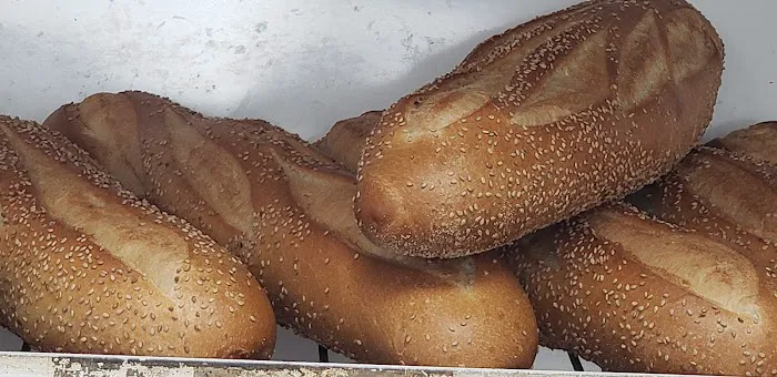 E & V Bakery. Picture 4