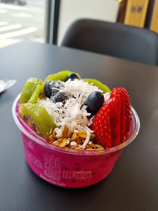 Bora Bora Smoothie Cafe - Morris Park Bronx Picture 5