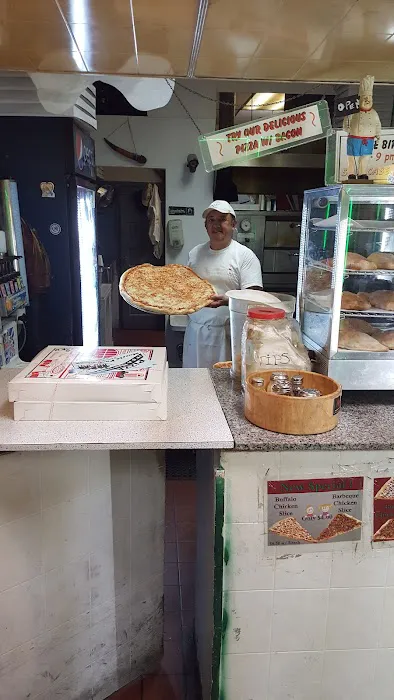Morris Park Pizzeria Picture 3