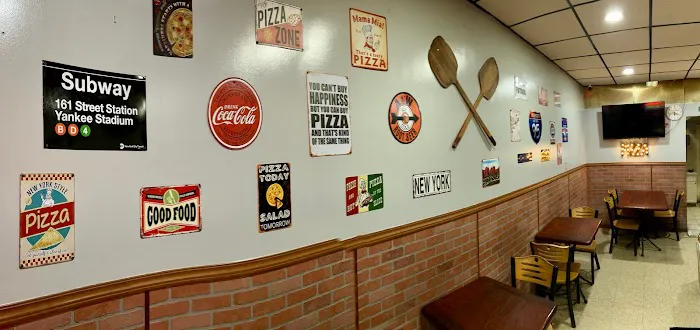 Joe's Pizza Picture 4