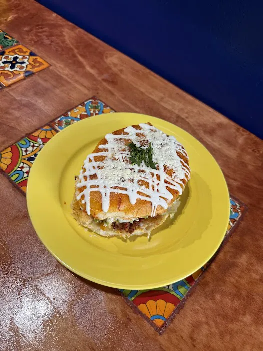 Deli Taqueria Xochitlalli Picture 7
