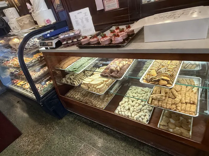 Conti's Pastry Shoppe Picture 2