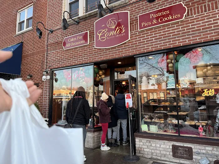 Conti's Pastry Shoppe Picture 5