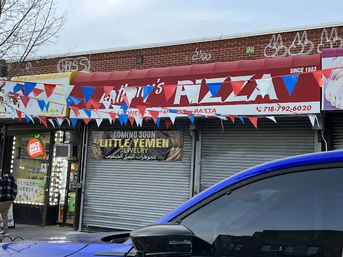 Anthony's Pizza Picture 10