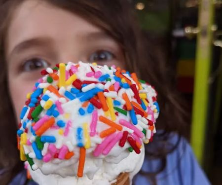 Scoops Ice Cream Parlor