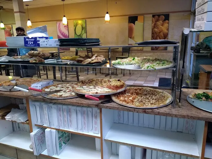 Burger UrWay la bella pizzeria Picture 6