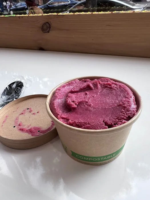 Mr P's Homemade Ice Cream Picture 3