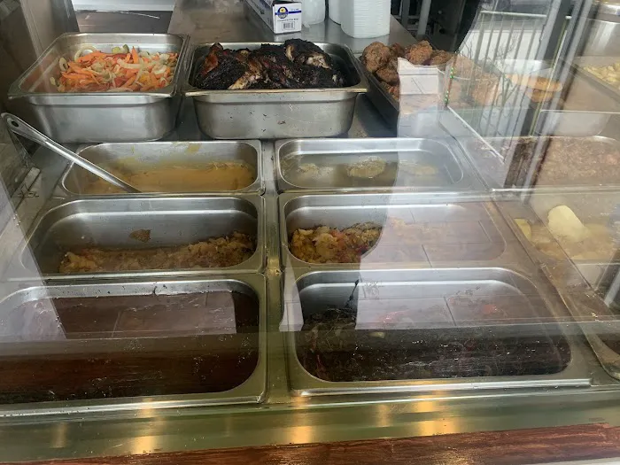 Montego Island Cuisine LLC Picture 9