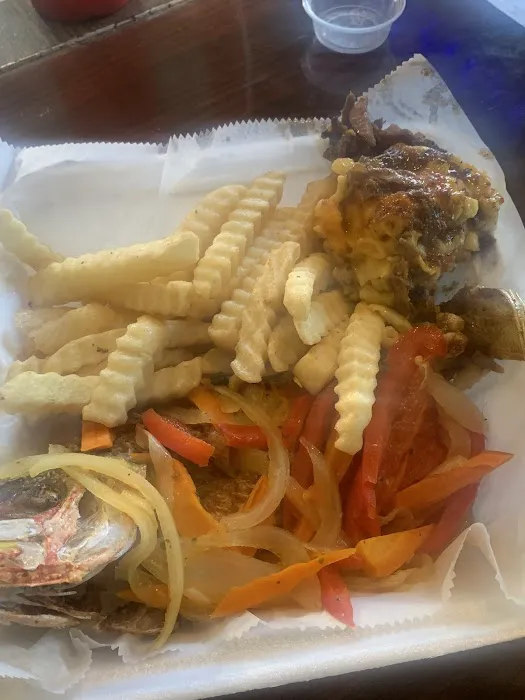 Montego Island Cuisine LLC Picture 7