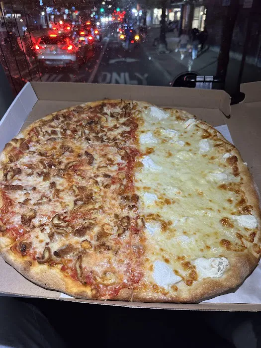 Family Pizza Picture 10