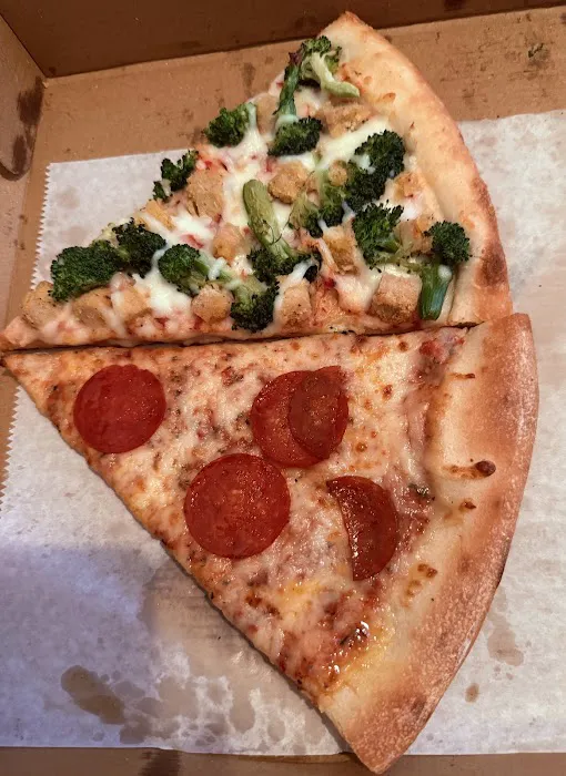 $1.50 HOT PIZZA Picture 9