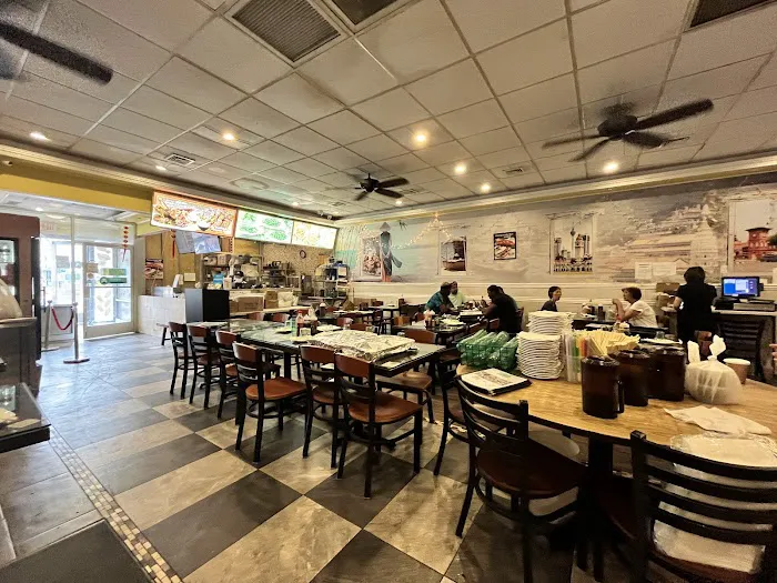 Pho Hoang Picture 4