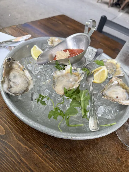 Reef Restaurant & Bar Picture 6