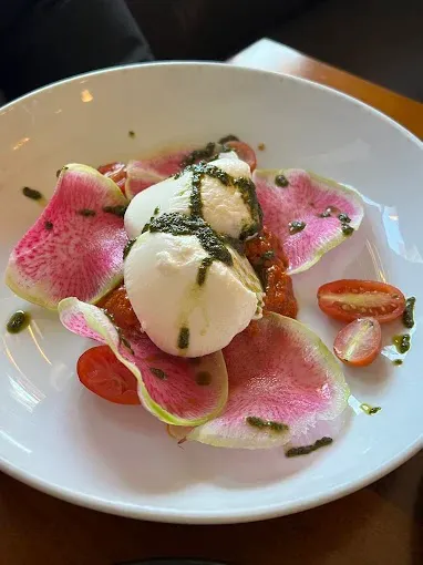 White Radish American Kitchen Picture 9