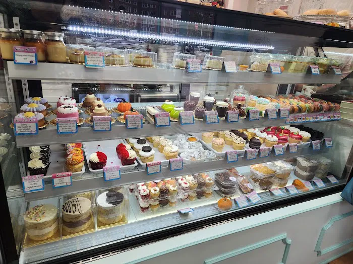 Leidylicious Cakes Picture 9