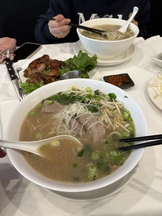 Pho Tan Picture 5