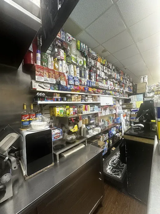 Forest Hill Deli and Grocery Picture 9