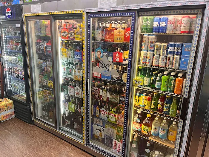 Forest Hill Deli and Grocery Picture 3