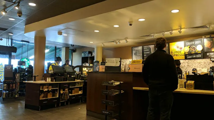 Starbucks Picture 9