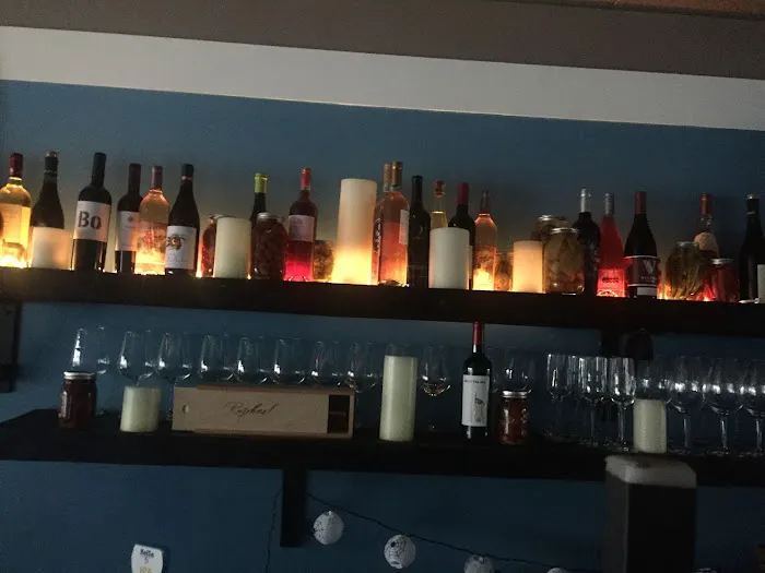 Keuka Kafe a Wine Bar Picture 4