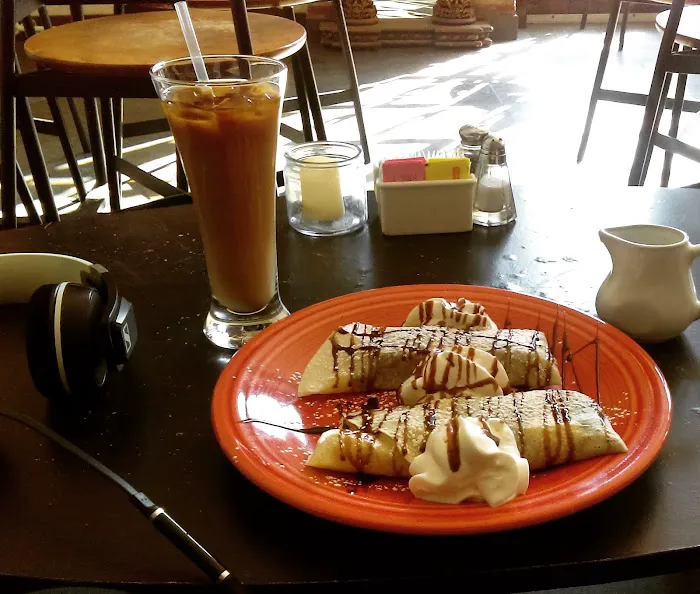 Theater Cafe Picture 9
