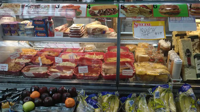 94thDeli & Grill Picture 6