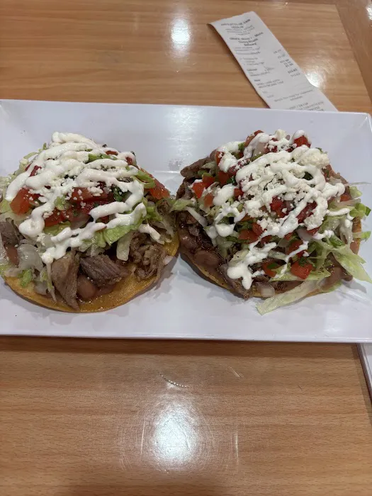 Antojitos Restaurante & Bar Picture 10