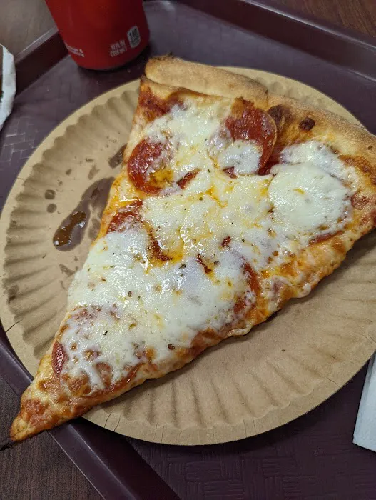 Forest Park Pizza Picture 6