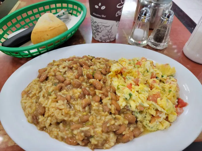 La Gitana #3 Bakery & Restaurant Picture 9