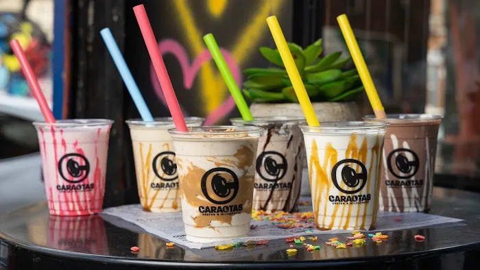 Caraotas Nyc - Arepas, Burgers & Milkshakes Picture 3
