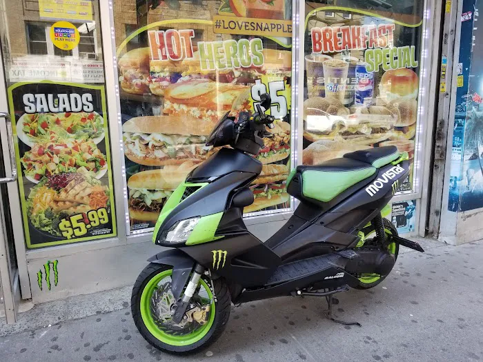 Sam's Deli & Grocery Picture 1