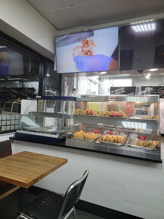Rico Chimi Atlantic Ave. Picture 9