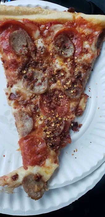 Carranza Pizza Picture 3