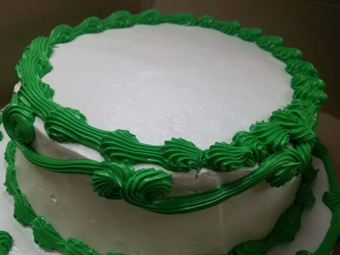 Nelly's Cake & Party Supply Picture 3
