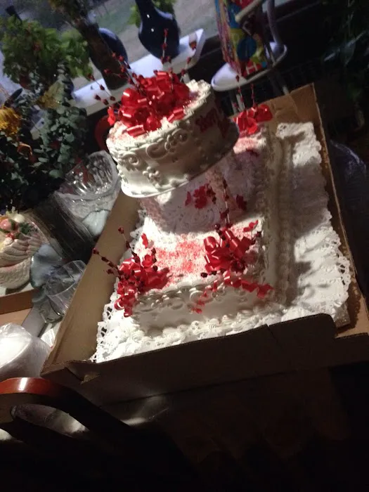 Nelly's Cake & Party Supply Picture 1