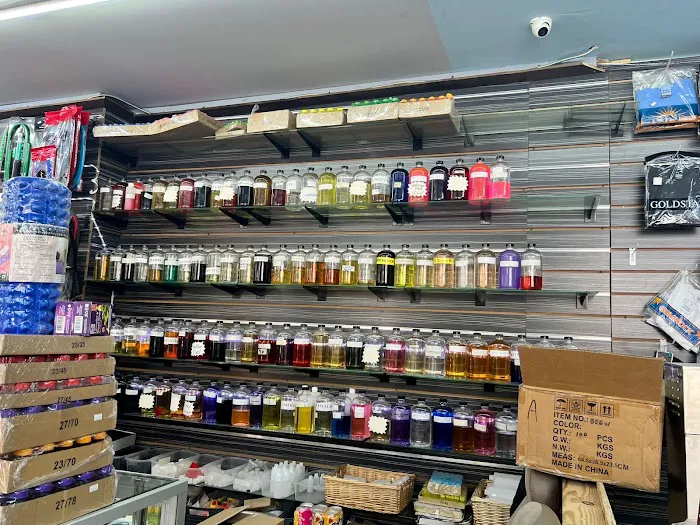 656 L&J ORGANIC DELI CONVENIENCE Picture 4