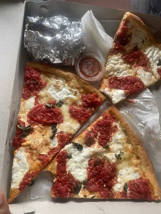 La Bona Pizza & Pasta Picture 8