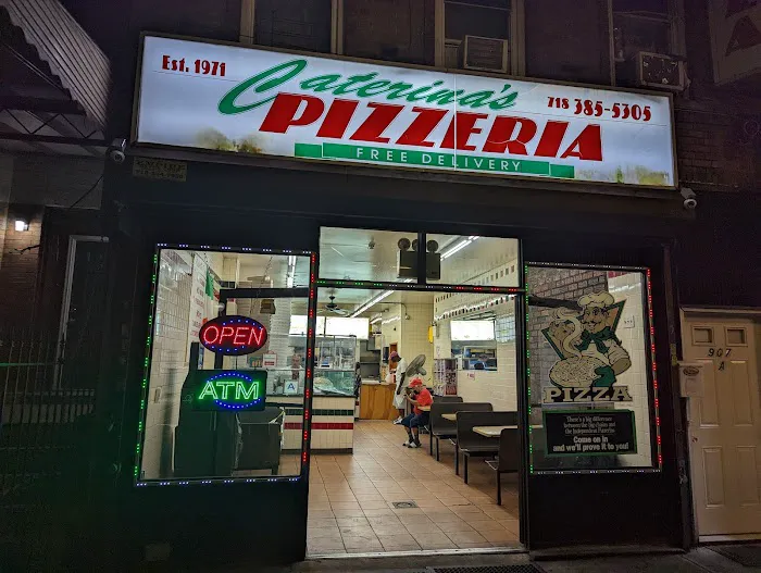 Caterinas Pizzeria Picture 3