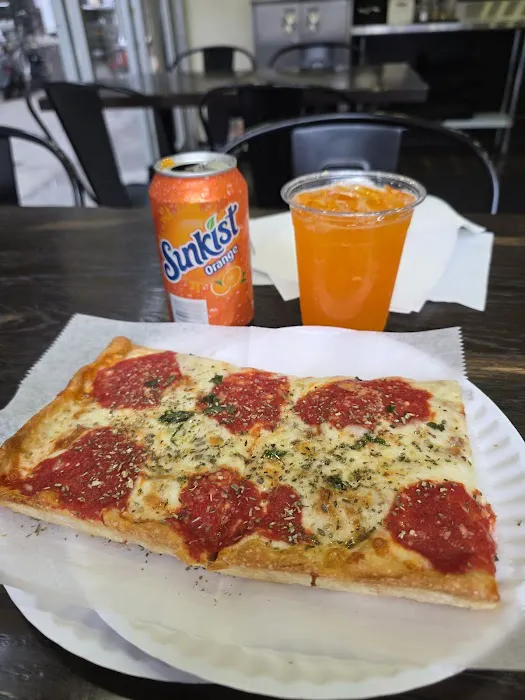 Mike's Pizza Picture 5