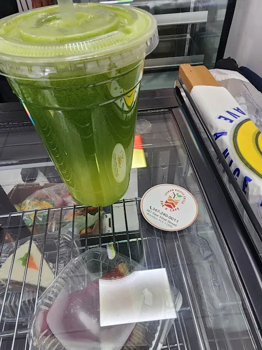 Island Roots Juice Bar and Cafe LLC Picture 1