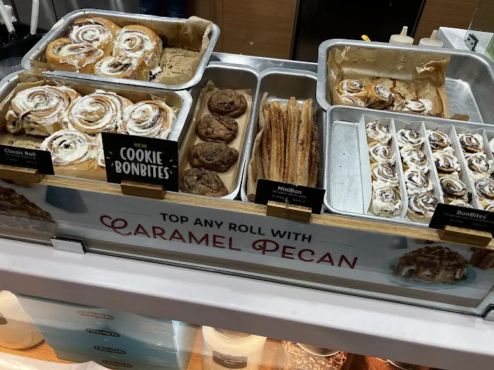 Cinnabon Picture 3